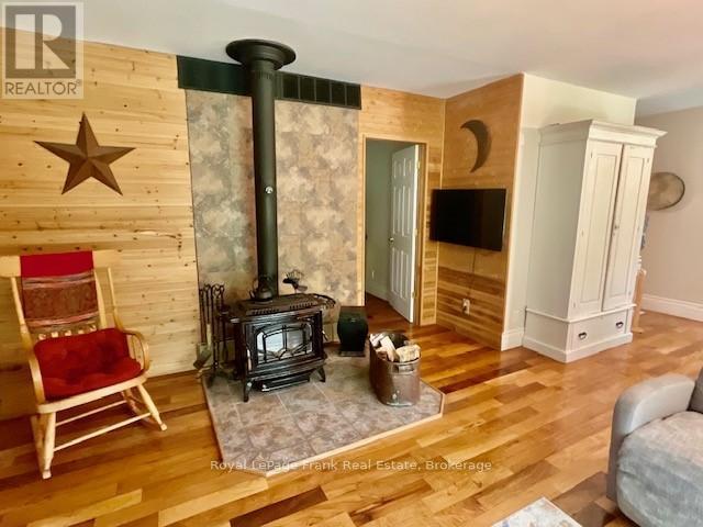 












2848 COUNTY ROAD 36

,
Trent Lakes,




Ontario
K0L1J0

