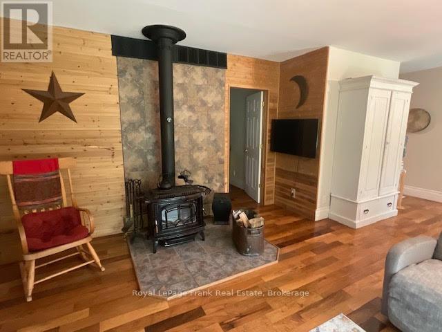 












2848 COUNTY ROAD 36

,
Trent Lakes,




Ontario
K0L1J0

