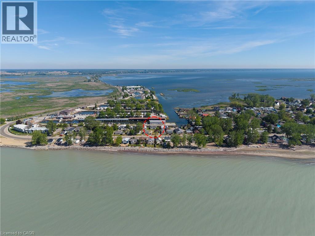 












44 ERIE Boulevard

,
Long Point,




Ontario
N0E1M0


