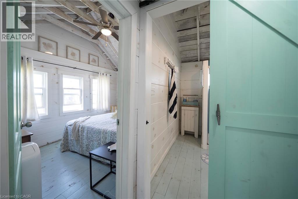 












44 ERIE Boulevard

,
Long Point,




Ontario
N0E1M0

