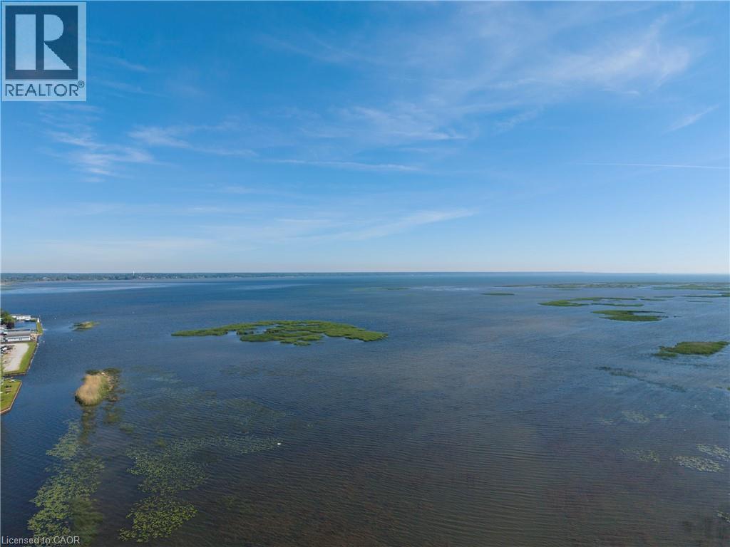 












44 ERIE Boulevard

,
Long Point,




Ontario
N0E1M0

