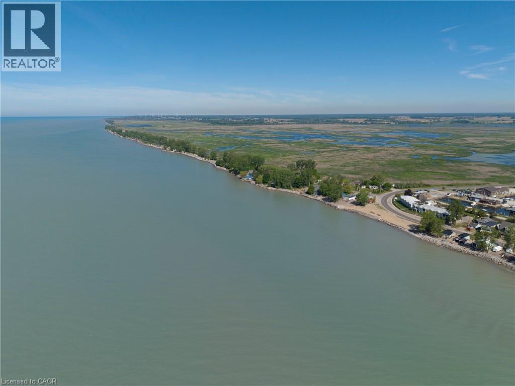 












44 ERIE Boulevard

,
Long Point,




Ontario
N0E1M0

