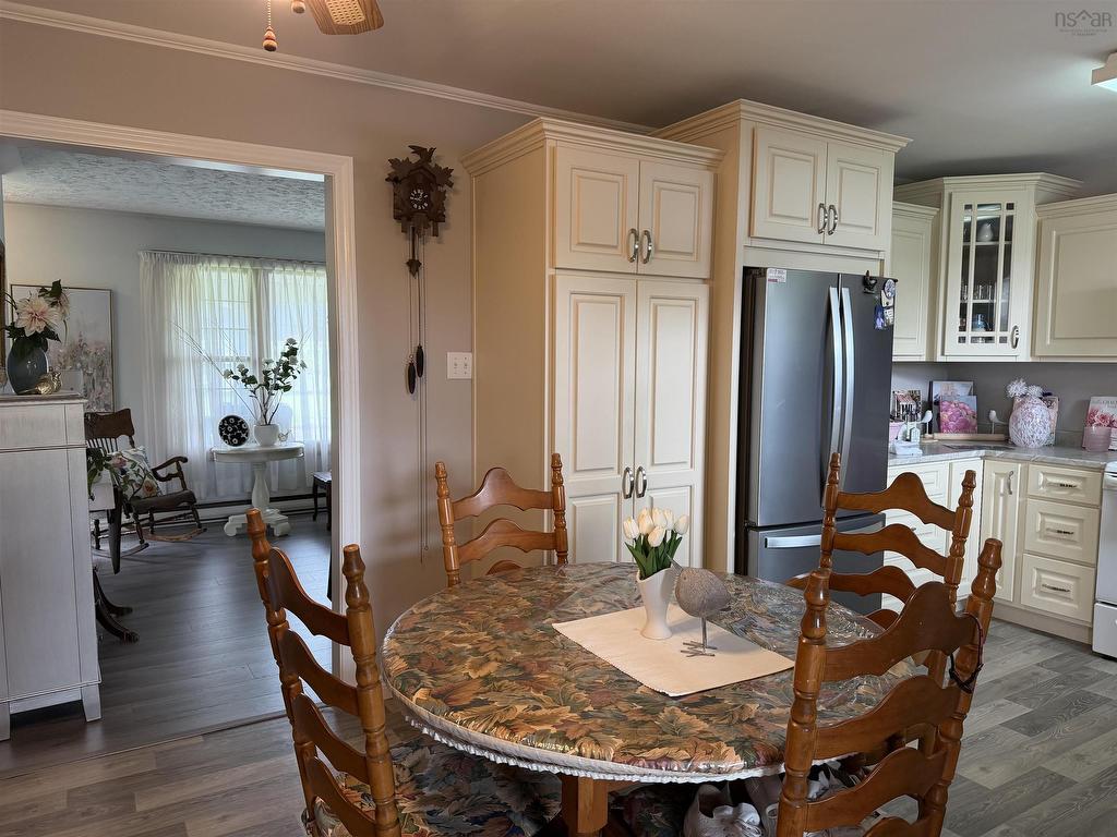 












38 Brite Avenue

,
Bible Hill,




NS
B2N 5R6

