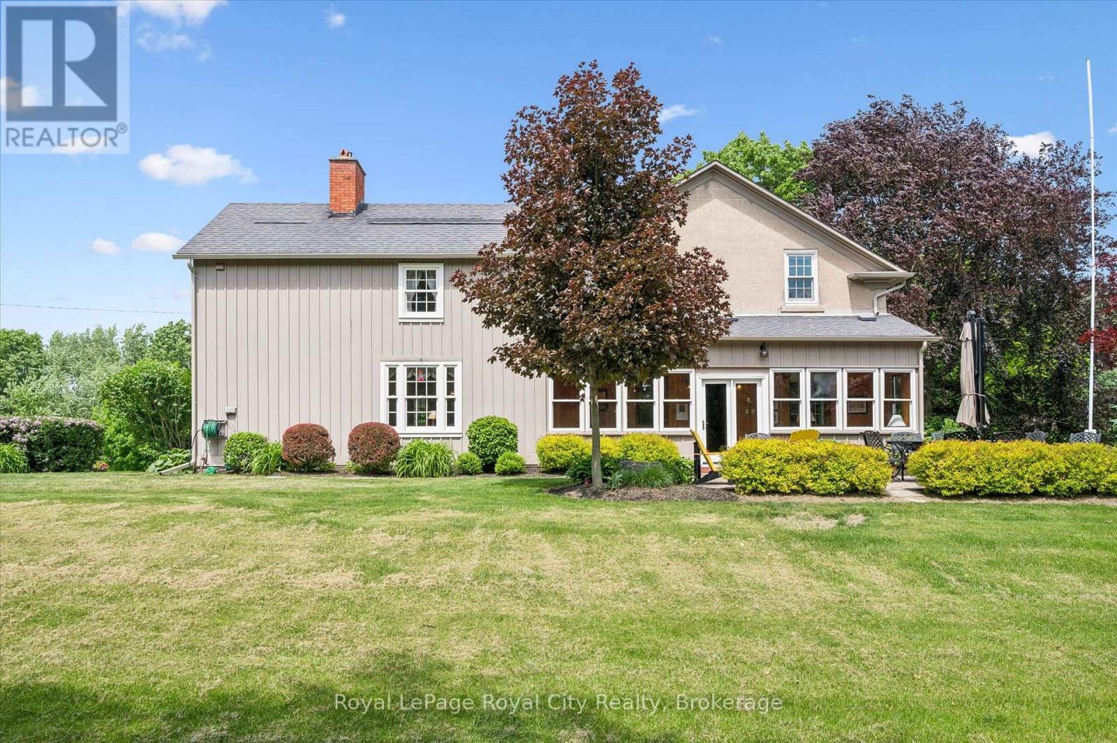 












551 CAMPBELLVILLE ROAD

,
Hamilton,







Ontario
L0P1B0

