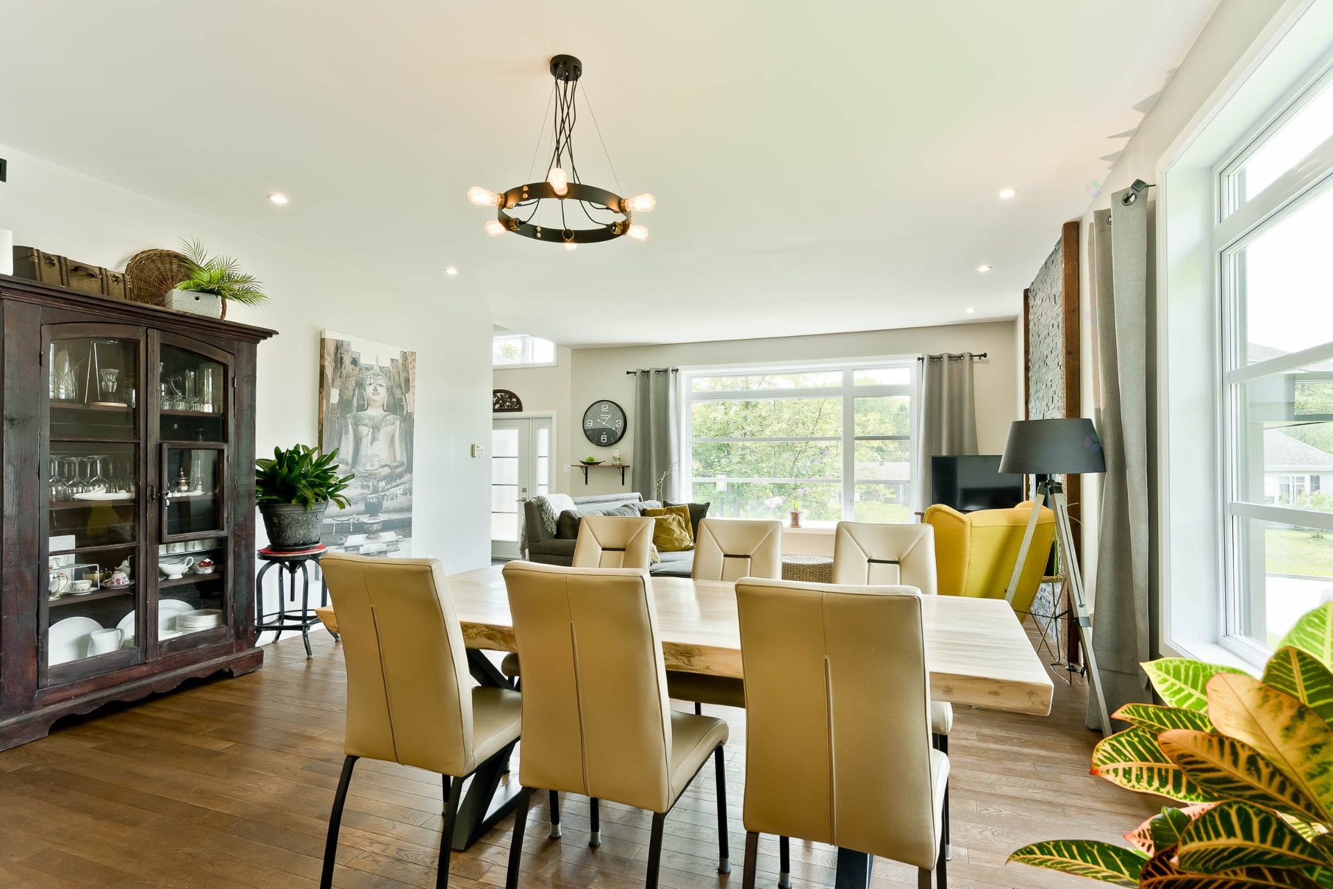









51


Rue Marjorie-Donald

,
Sherbrooke (Lennoxville),




QC
J1M0A4

