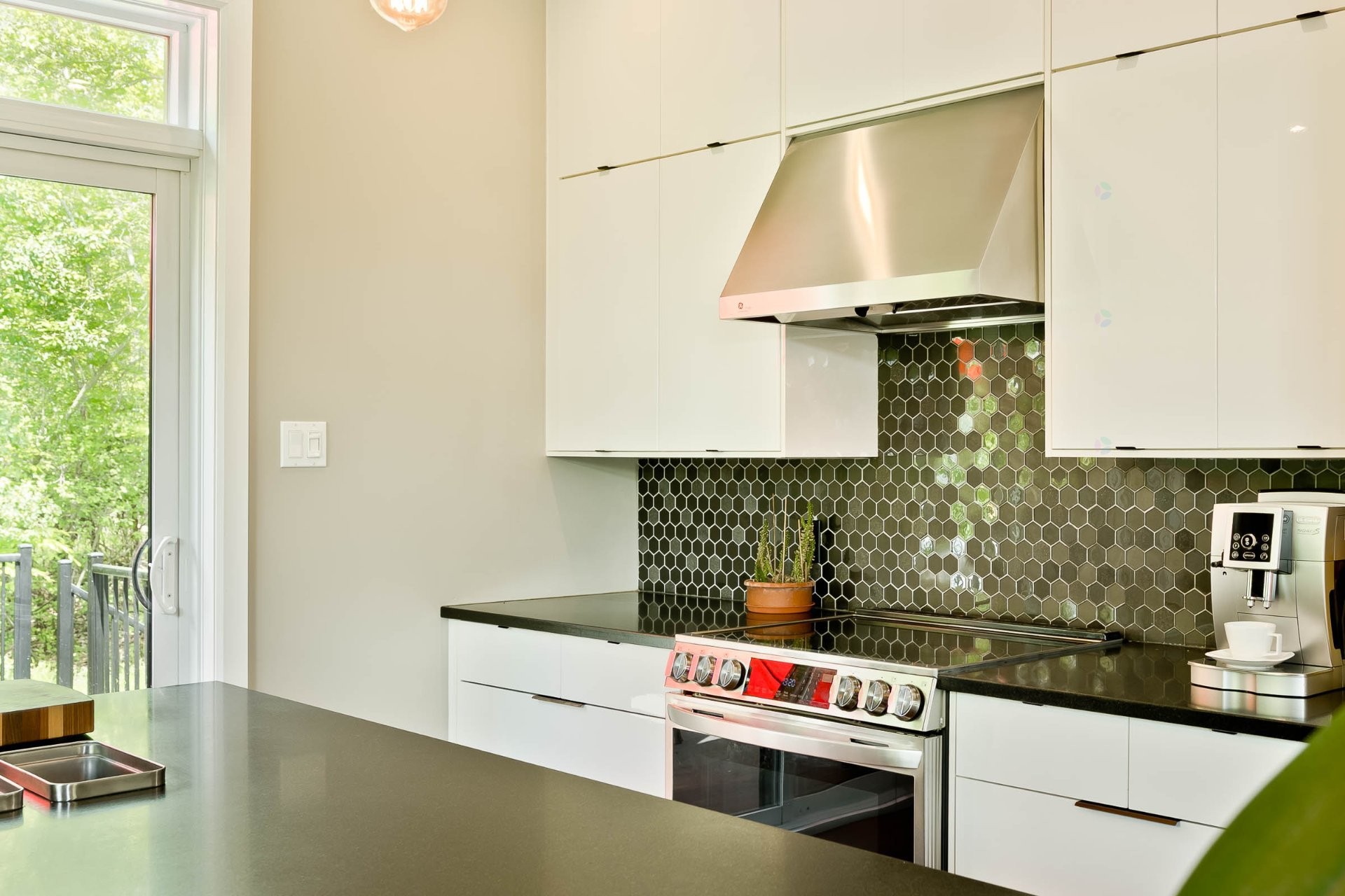 









51


Rue Marjorie-Donald

,
Sherbrooke (Lennoxville),




QC
J1M0A4

