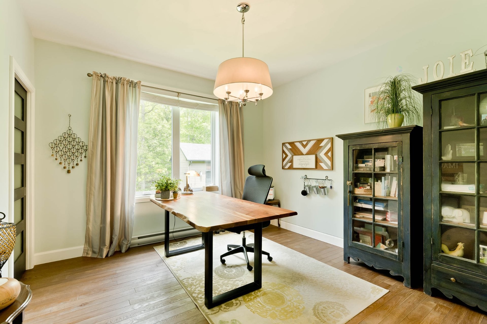 









51


Rue Marjorie-Donald

,
Sherbrooke (Lennoxville),




QC
J1M0A4

