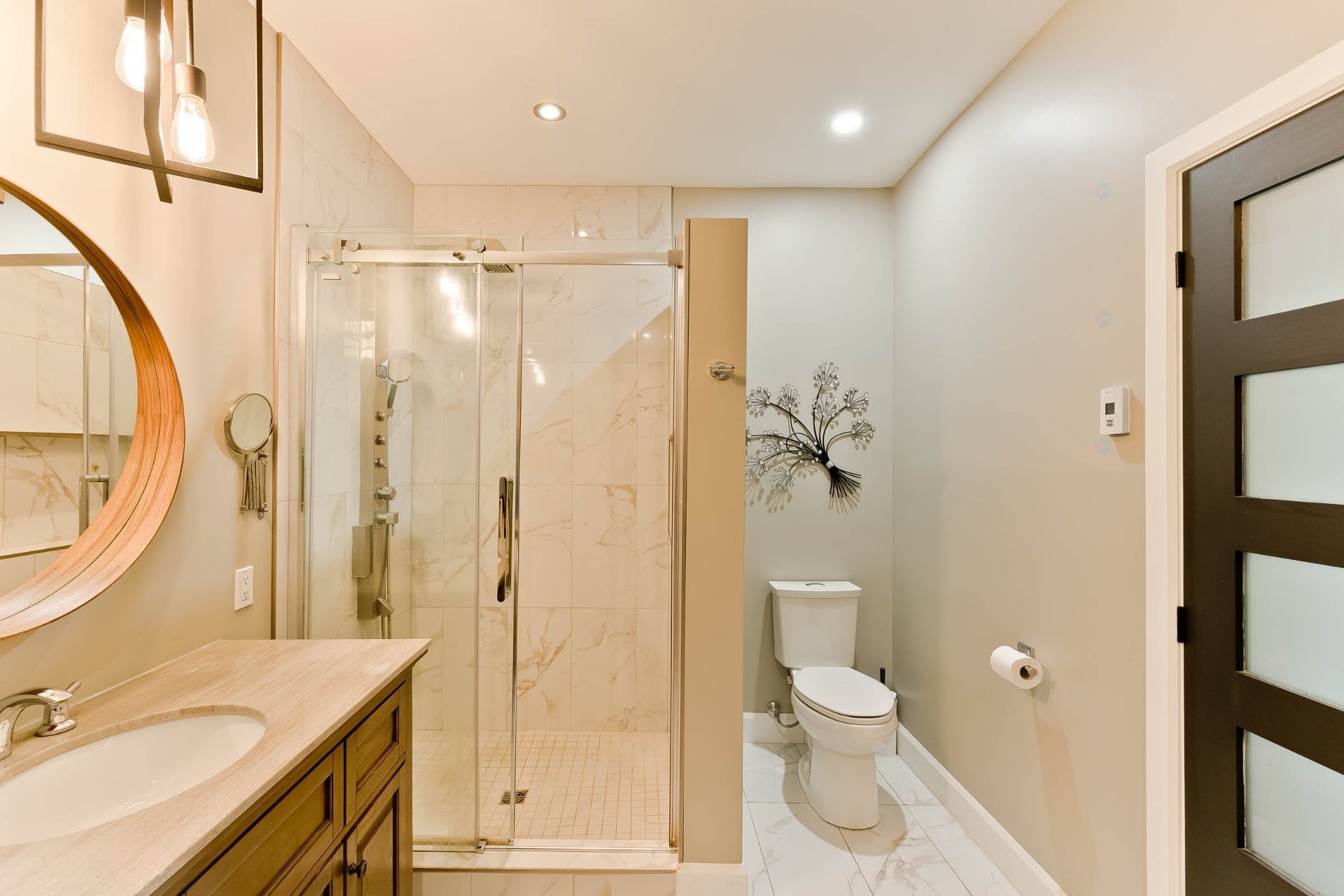 









51


Rue Marjorie-Donald

,
Sherbrooke (Lennoxville),




QC
J1M0A4

