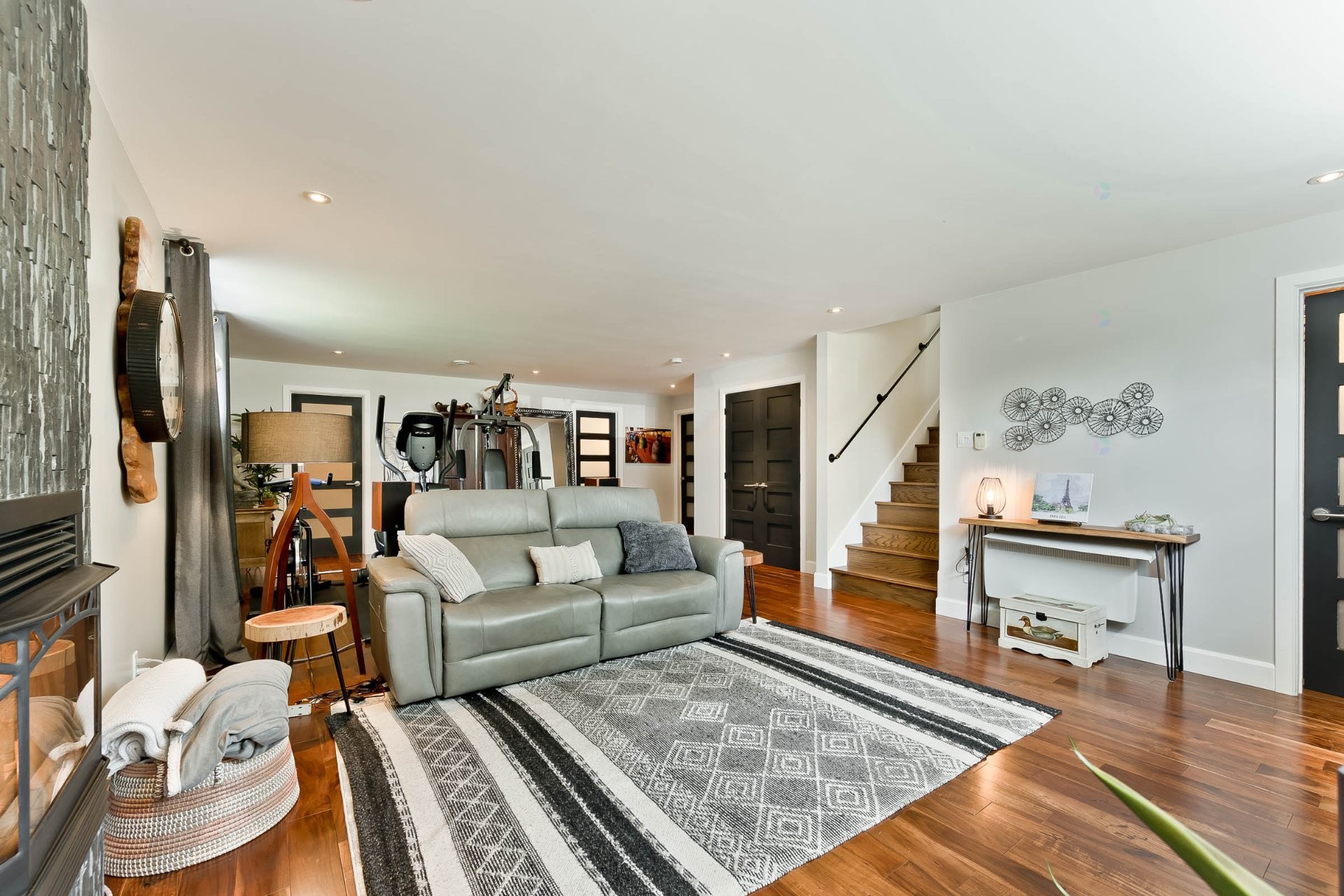 









51


Rue Marjorie-Donald

,
Sherbrooke (Lennoxville),




QC
J1M0A4

