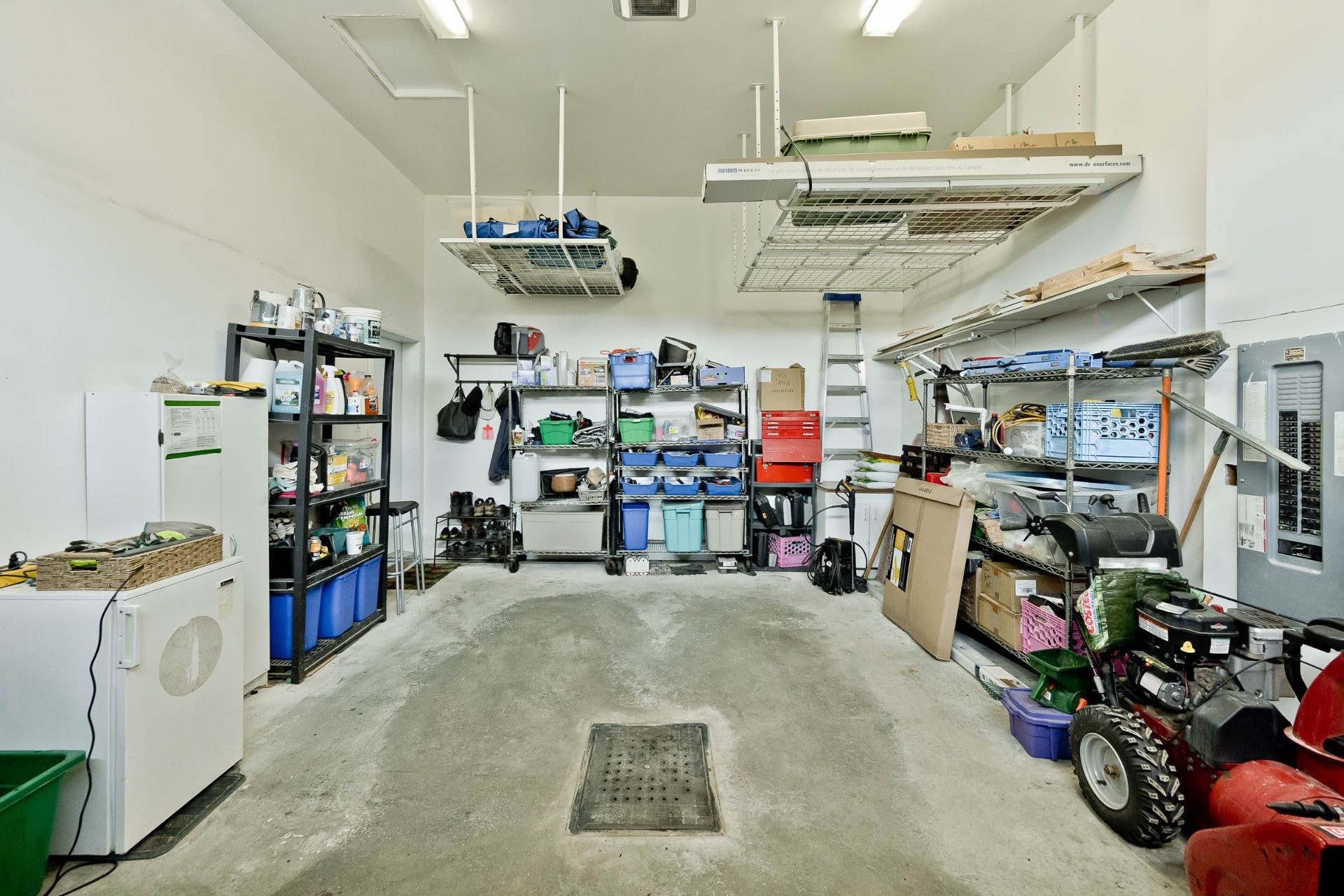 









51


Rue Marjorie-Donald

,
Sherbrooke (Lennoxville),




QC
J1M0A4

