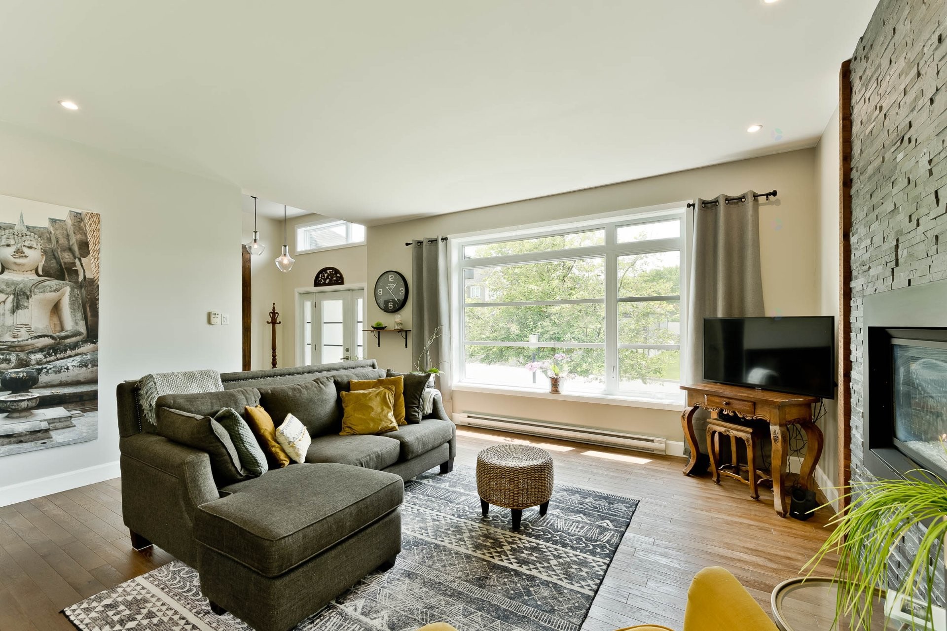 









51


Rue Marjorie-Donald

,
Sherbrooke (Lennoxville),




QC
J1M0A4

