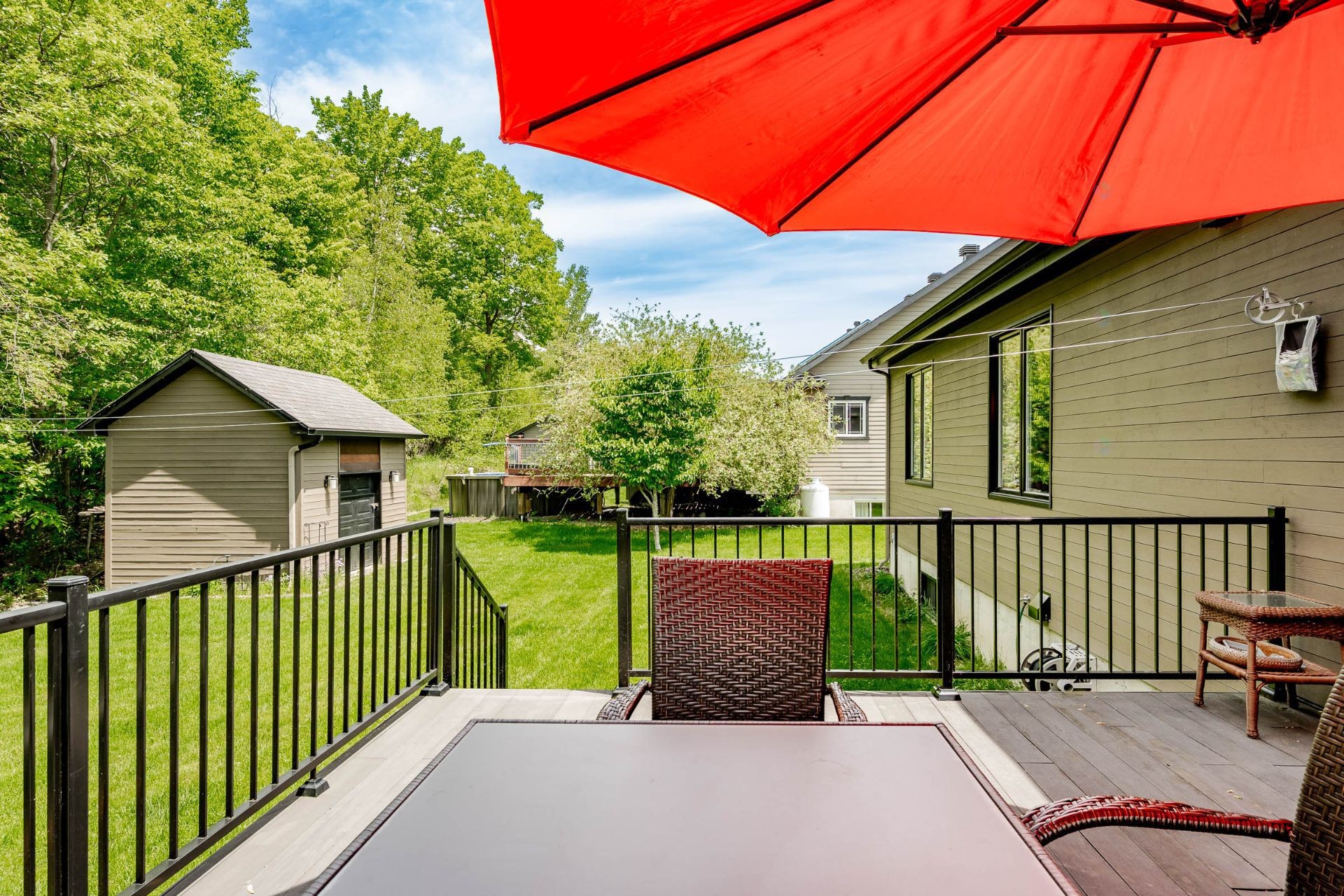 









51


Rue Marjorie-Donald

,
Sherbrooke (Lennoxville),




QC
J1M0A4

