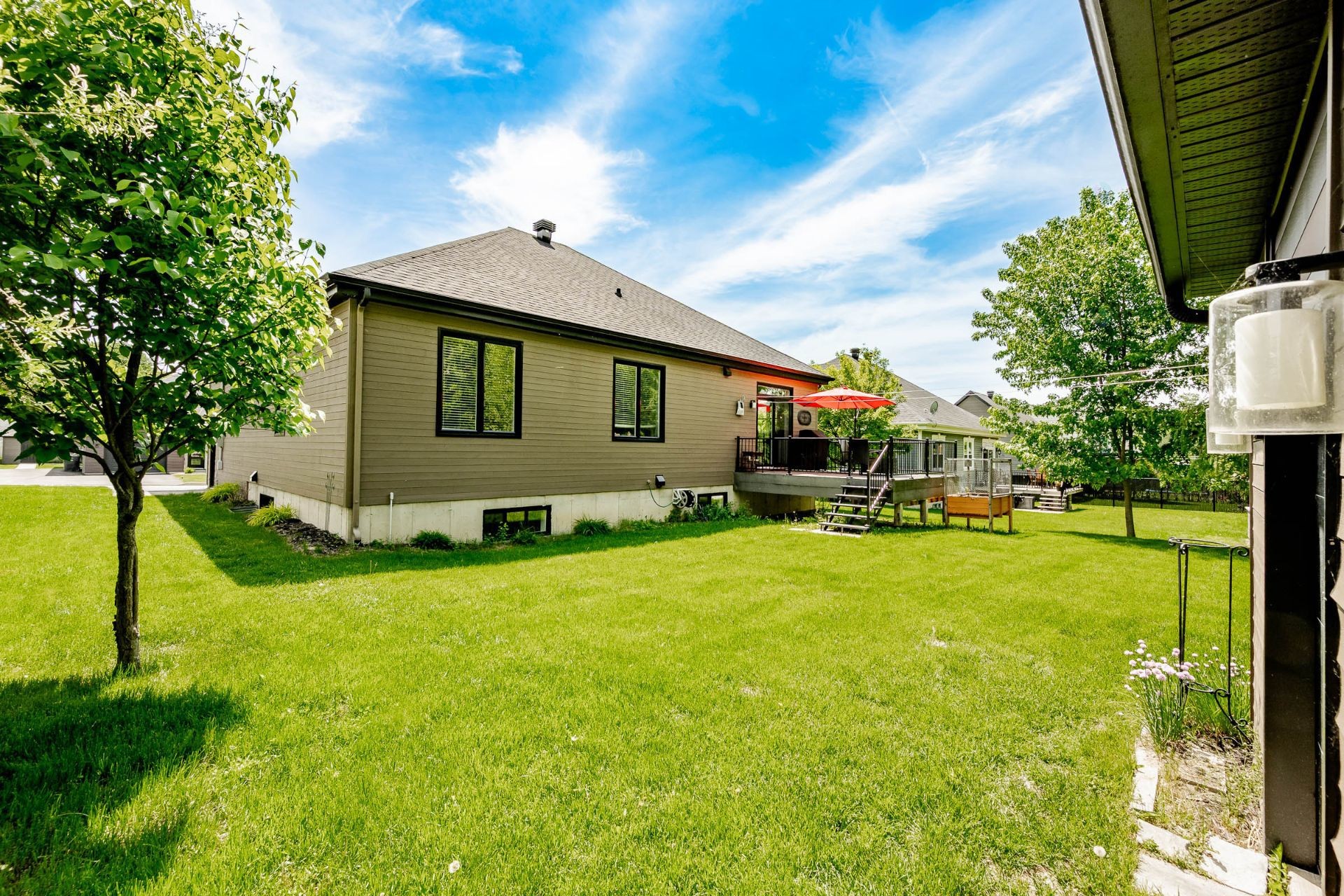 









51


Rue Marjorie-Donald

,
Sherbrooke (Lennoxville),




QC
J1M0A4


