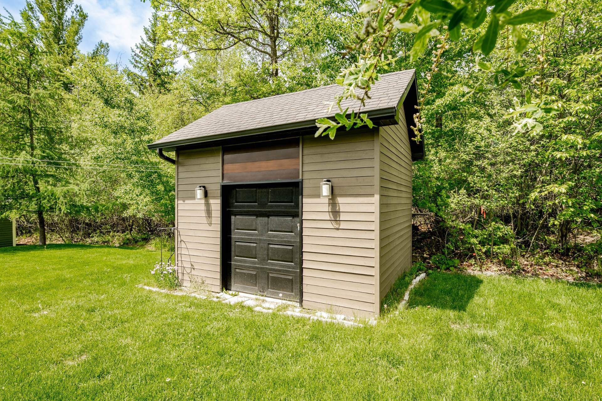 









51


Rue Marjorie-Donald

,
Sherbrooke (Lennoxville),




QC
J1M0A4

