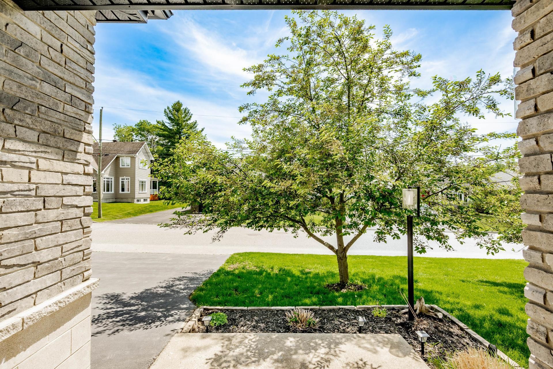 









51


Rue Marjorie-Donald

,
Sherbrooke (Lennoxville),




QC
J1M0A4

