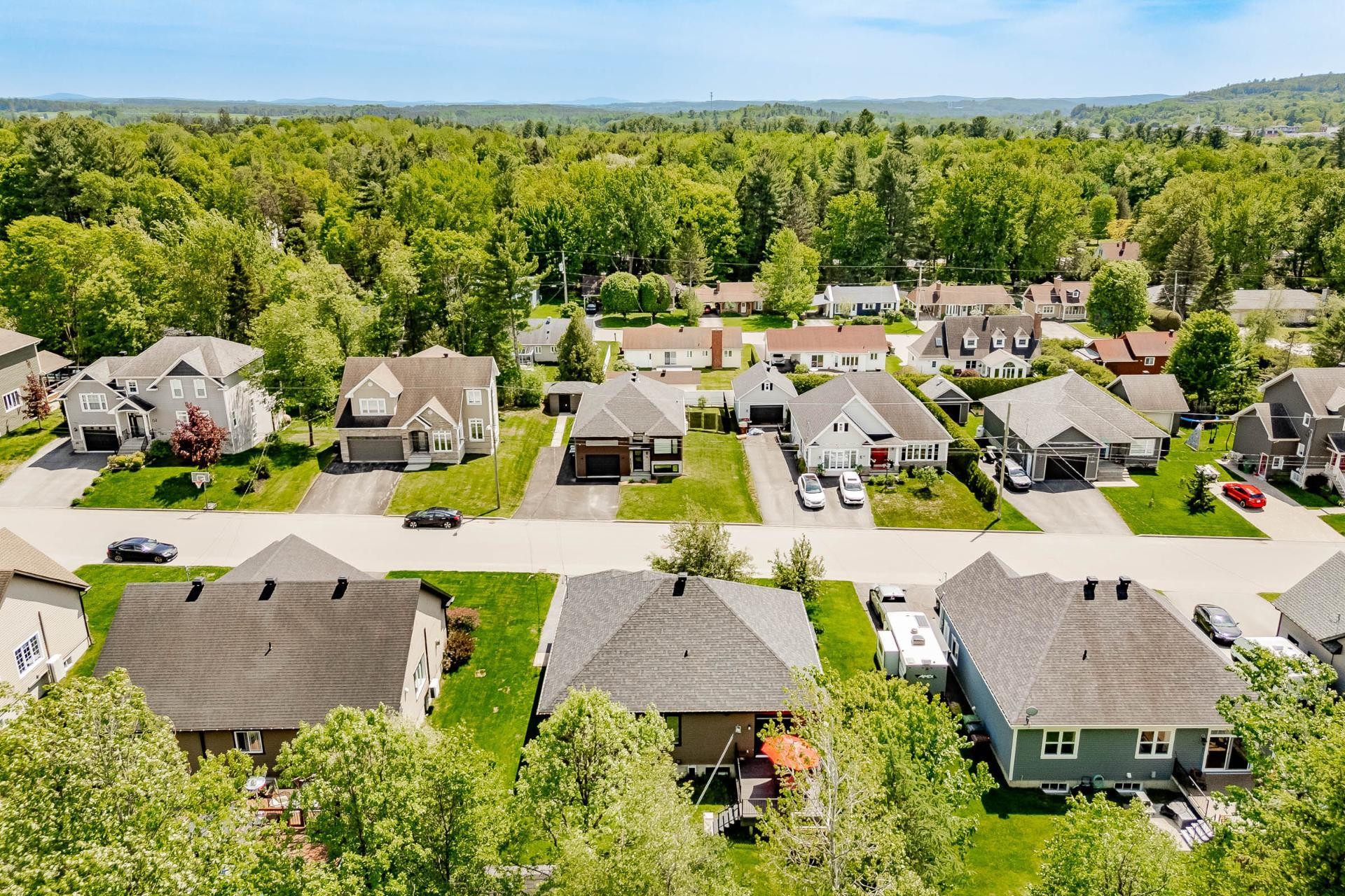 









51


Rue Marjorie-Donald

,
Sherbrooke (Lennoxville),




QC
J1M0A4

