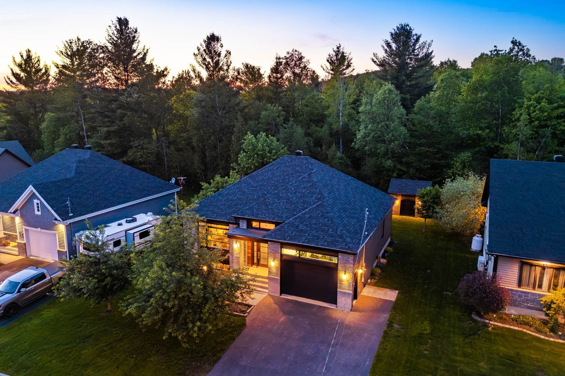 









51


Rue Marjorie-Donald

,
Sherbrooke (Lennoxville),




QC
J1M0A4

