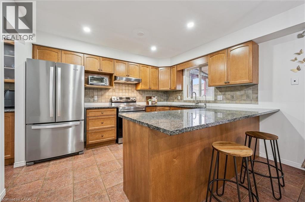 












64 MILSON Crescent

,
Guelph,




Ontario
N1C1G7

