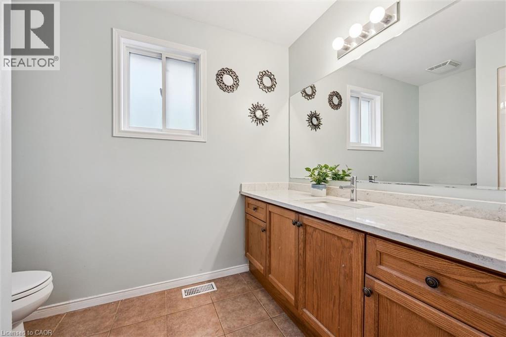 












64 MILSON Crescent

,
Guelph,




Ontario
N1C1G7

