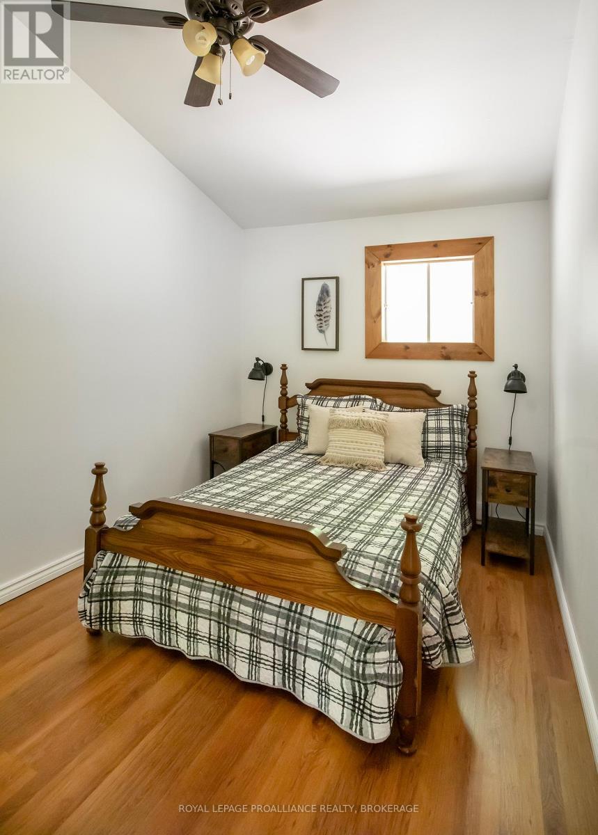 












1101 PRICE ROAD

,
Frontenac (Frontenac Centre),




Ontario
K0H1B0

