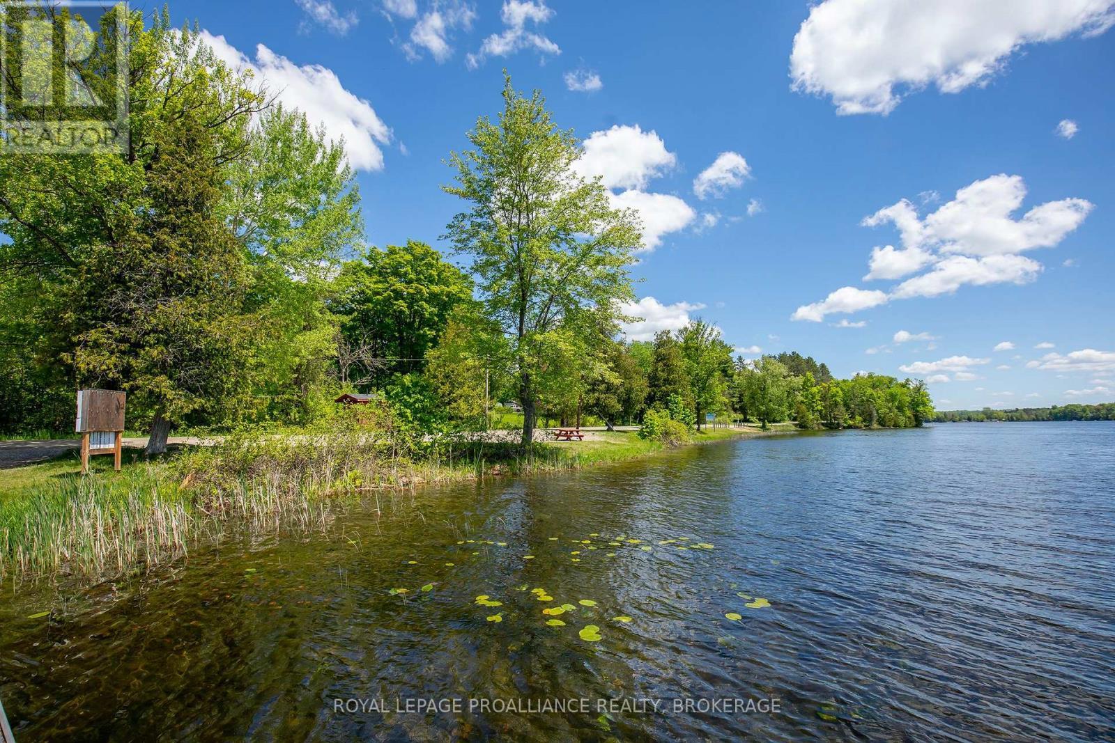 












1101 PRICE ROAD

,
Frontenac (Frontenac Centre),




Ontario
K0H1B0

