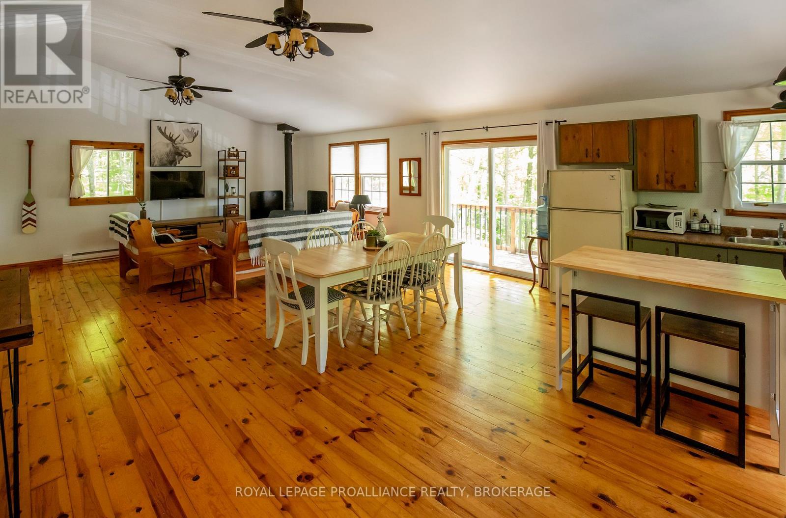 












1101 PRICE ROAD

,
Frontenac (Frontenac Centre),




Ontario
K0H1B0

