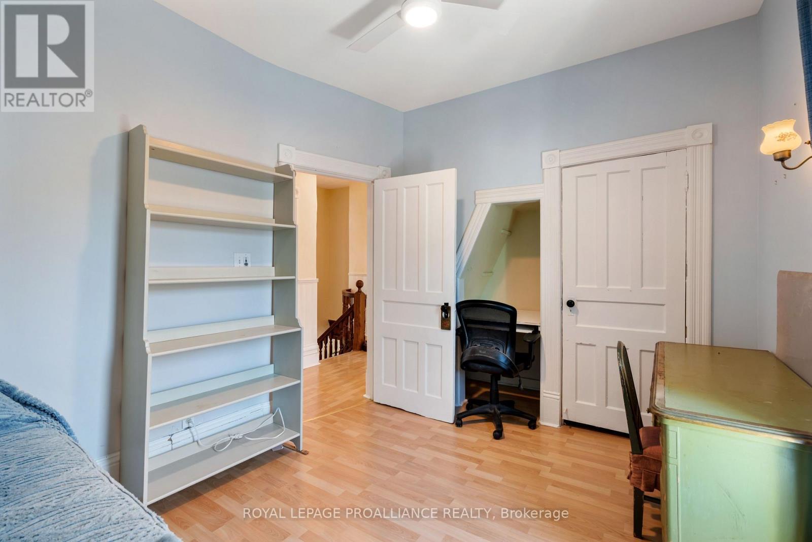 












568 JAMES STREET W

,
Prescott,




Ontario
K0E1T0

