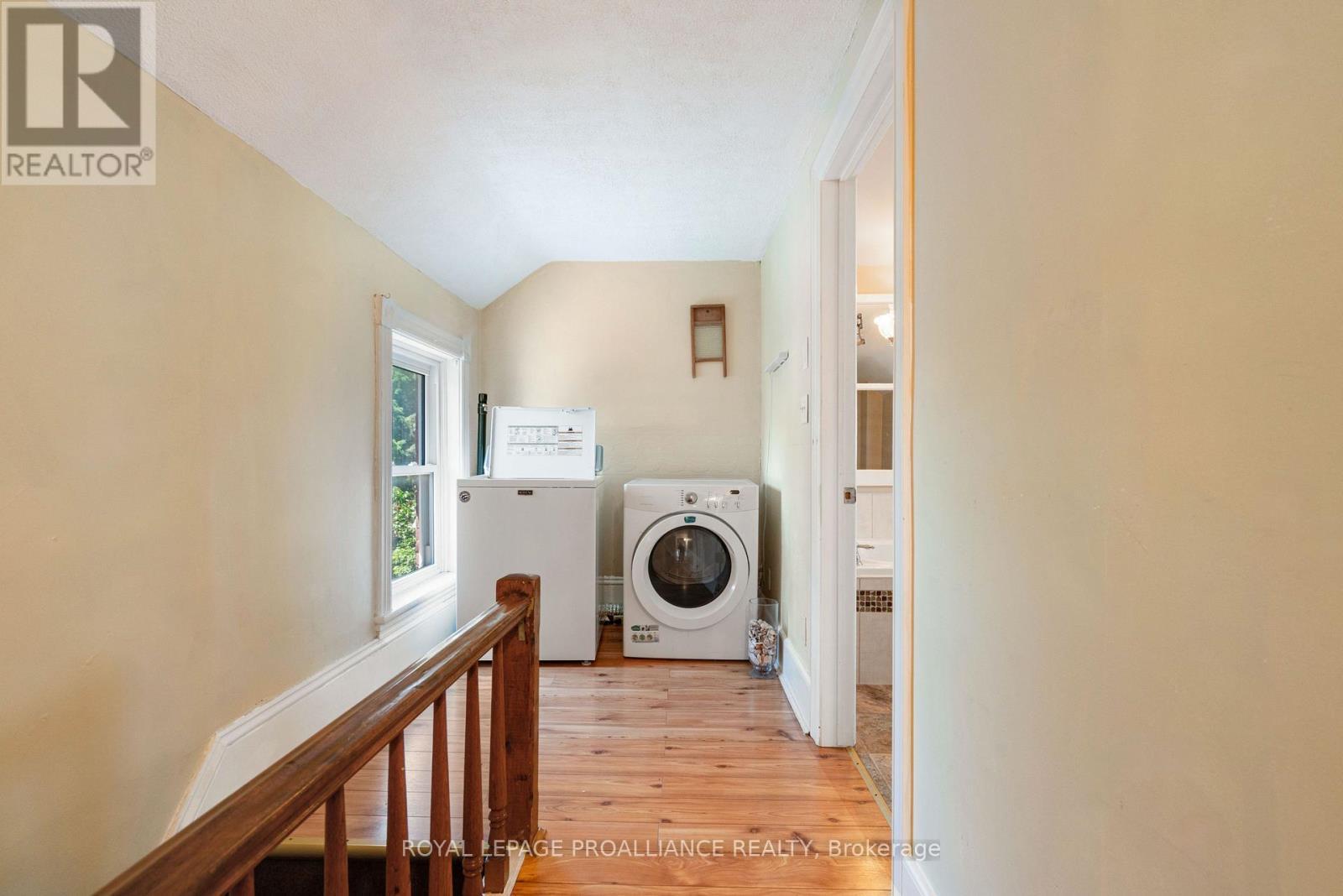












568 JAMES STREET W

,
Prescott,




Ontario
K0E1T0

