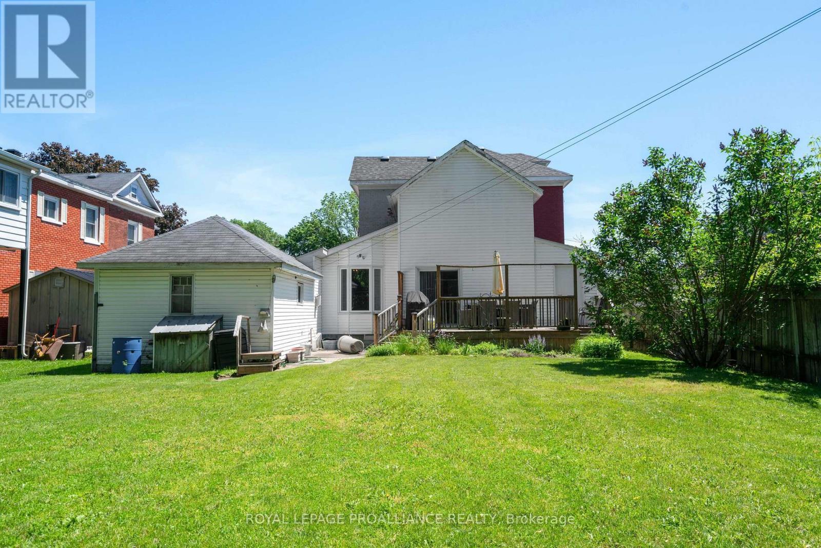 












568 JAMES STREET W

,
Prescott,




Ontario
K0E1T0

