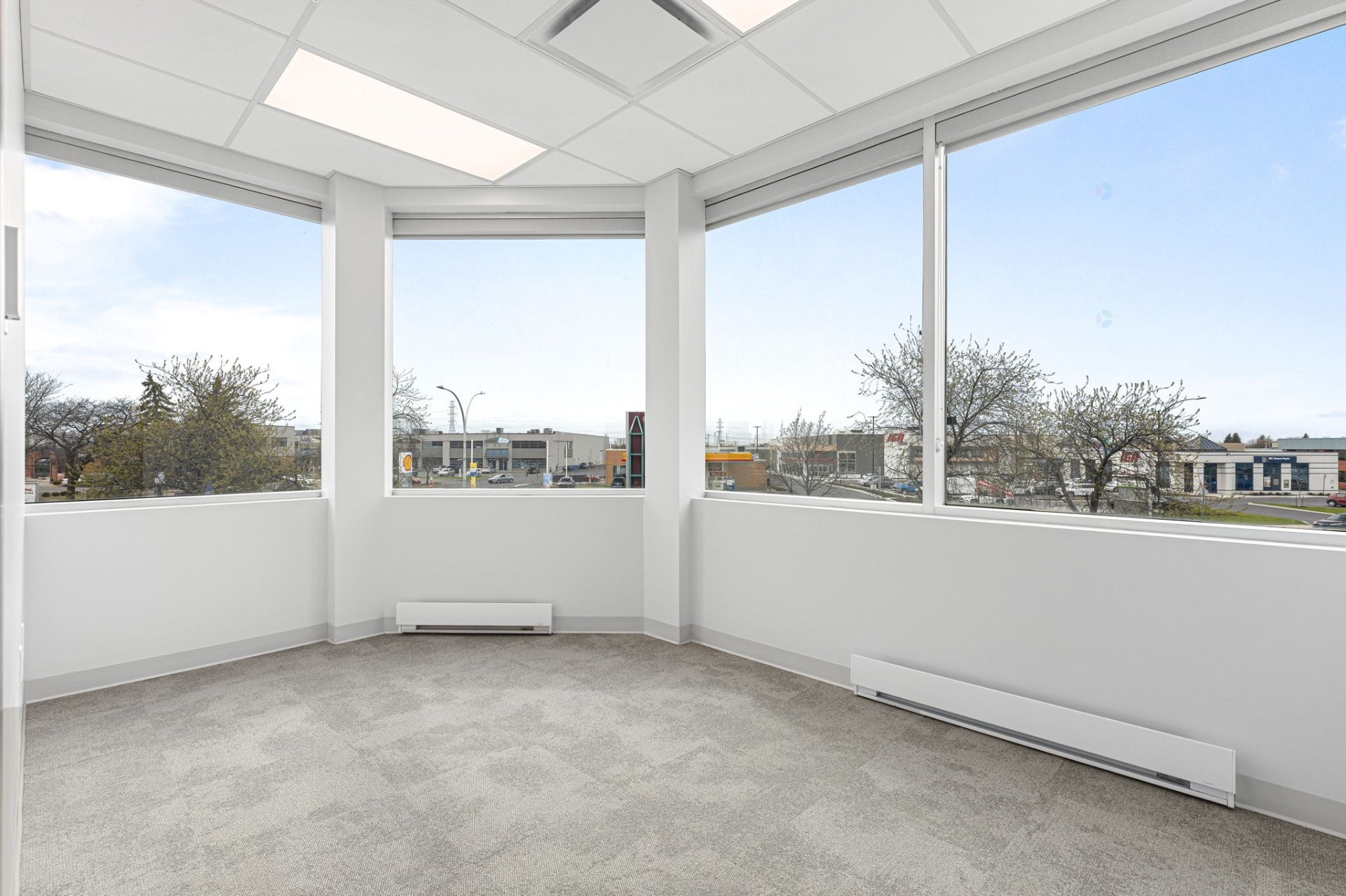 









130


Boul. de Mortagne

, 200,
Boucherville,




QC
J4B5M7

