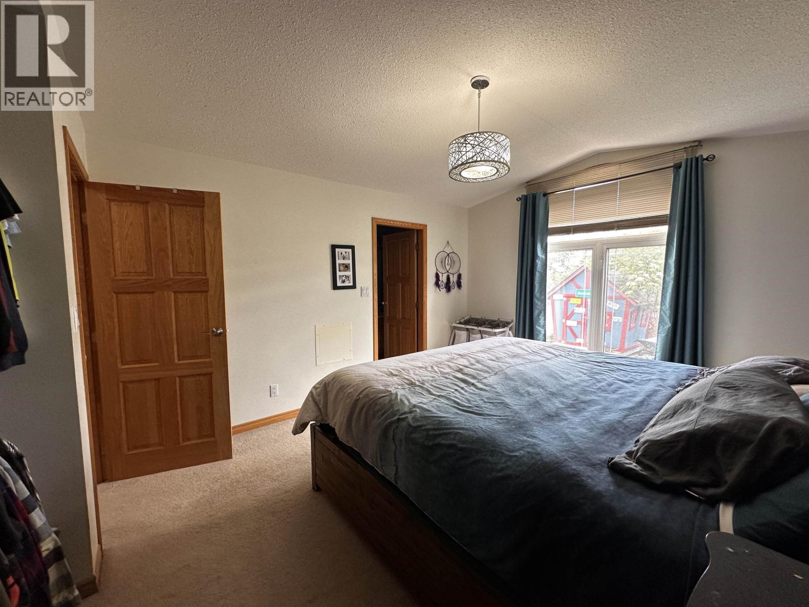 












5512 MINNAKER CRESCENT

,
Fort Nelson,




British Columbia
V0C1R0

