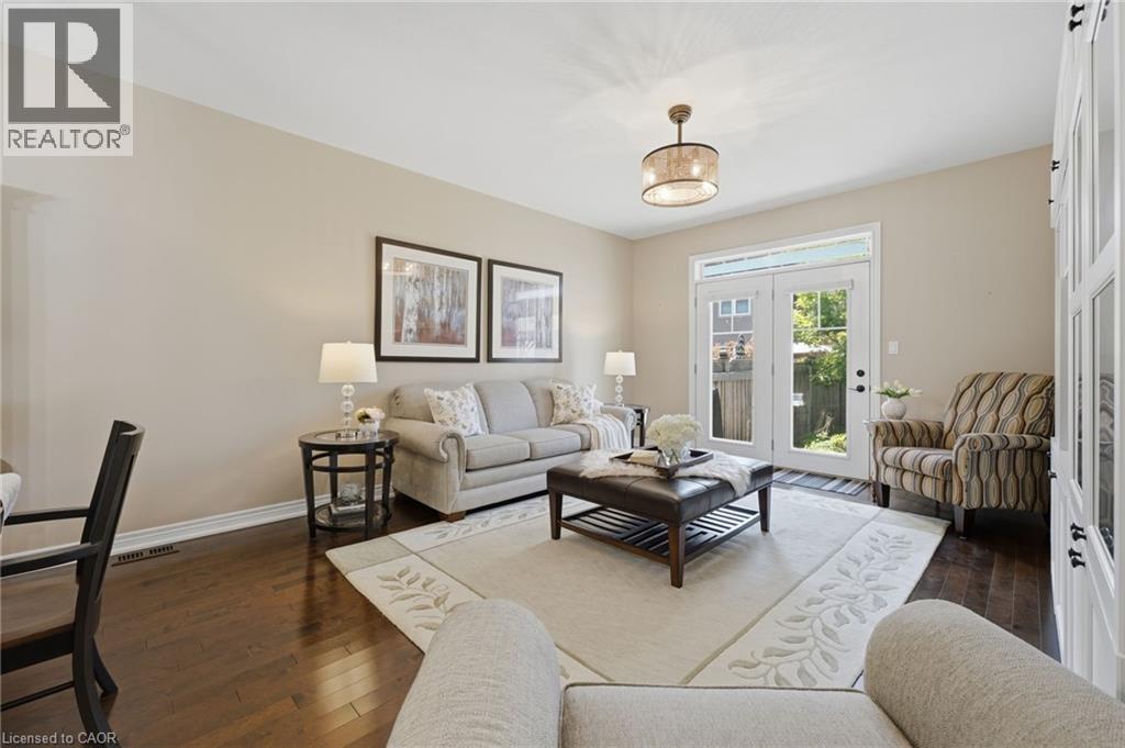 












6 MANORWOOD Road

,
Smithville,




Ontario
L0R2A0

