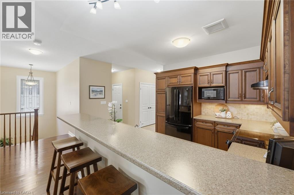 












6 MANORWOOD Road

,
Smithville,




Ontario
L0R2A0

