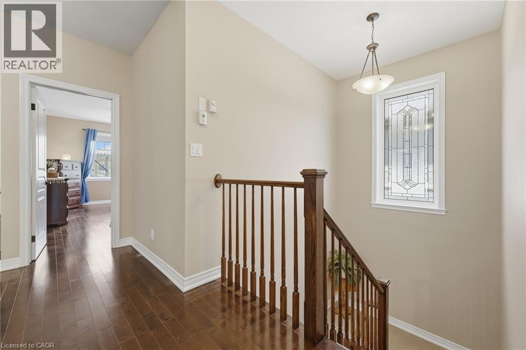 












6 MANORWOOD Road

,
Smithville,




Ontario
L0R2A0

