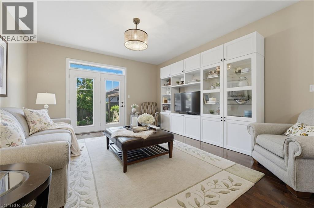












6 MANORWOOD Road

,
Smithville,




Ontario
L0R2A0

