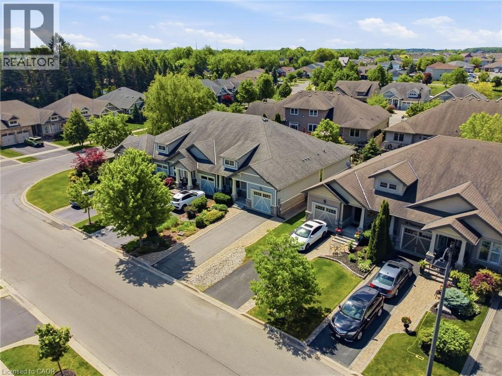 












6 MANORWOOD Road

,
Smithville,




Ontario
L0R2A0

