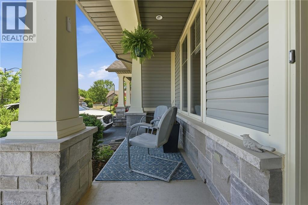 












6 MANORWOOD Road

,
Smithville,




Ontario
L0R2A0

