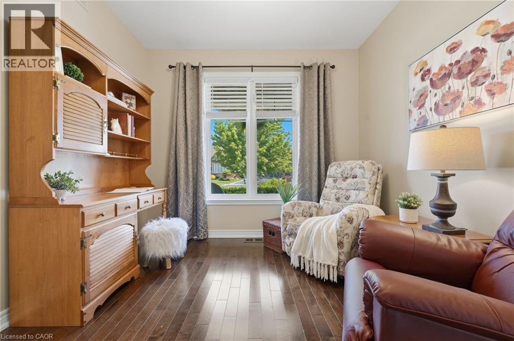 












6 MANORWOOD Road

,
Smithville,




Ontario
L0R2A0

