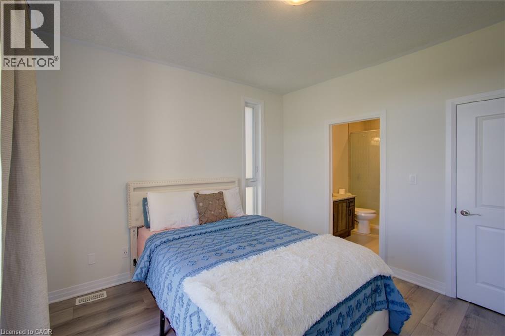 












142 FOAMFLOWER Place Unit# A036

,
Waterloo,




Ontario
N2V0G9

