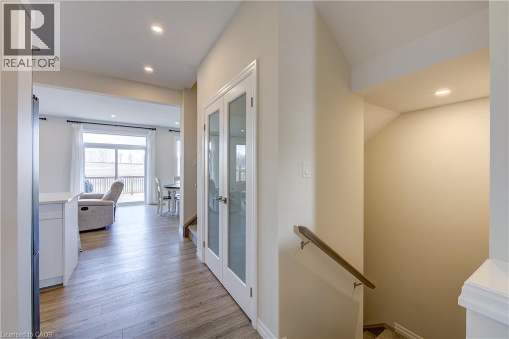 












38 CANARY Street

,
Tillsonburg,




Ontario
N4G0K3

