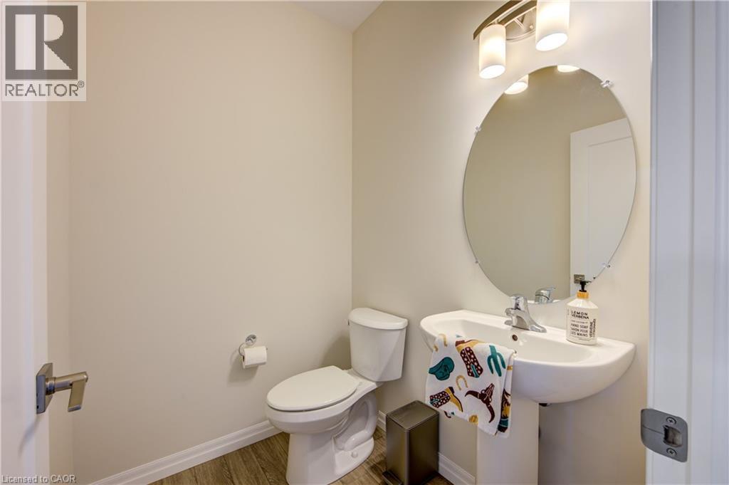 












38 CANARY Street

,
Tillsonburg,




Ontario
N4G0K3


