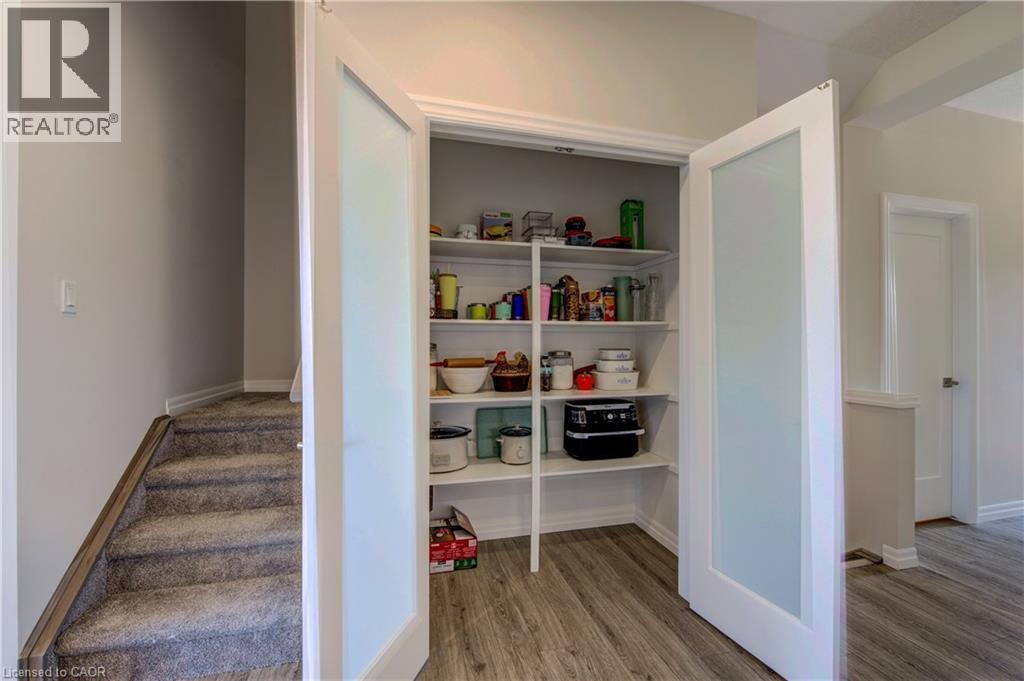 












38 CANARY Street

,
Tillsonburg,




Ontario
N4G0K3

