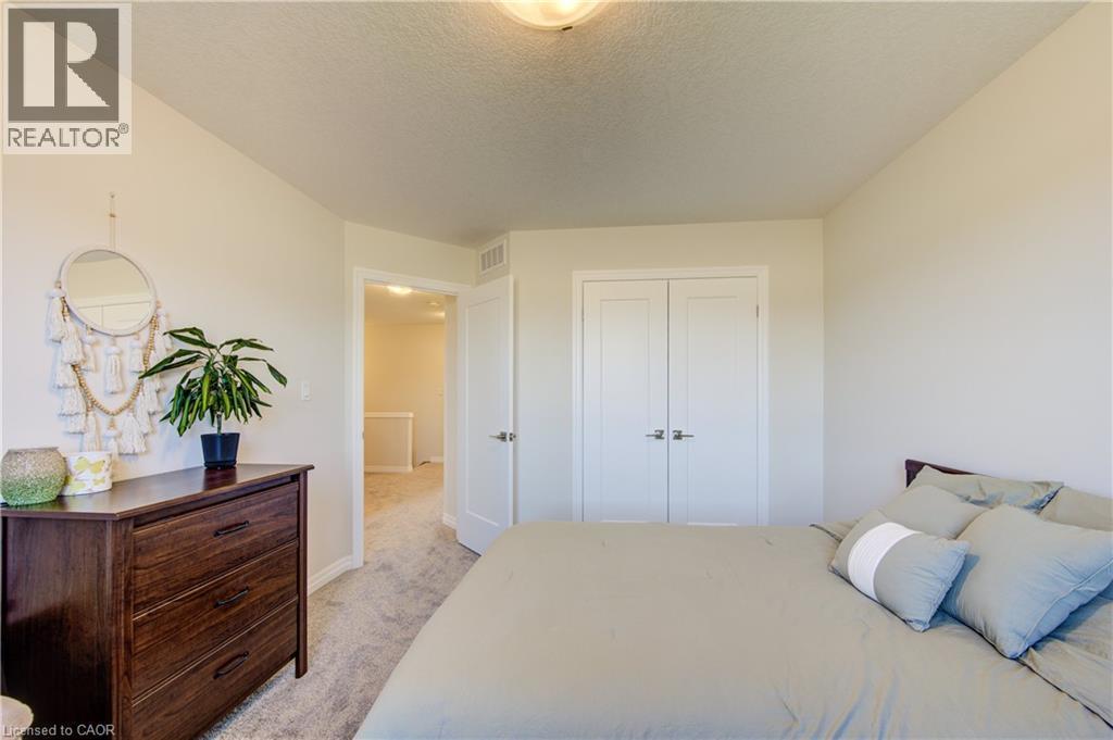 












38 CANARY Street

,
Tillsonburg,




Ontario
N4G0K3

