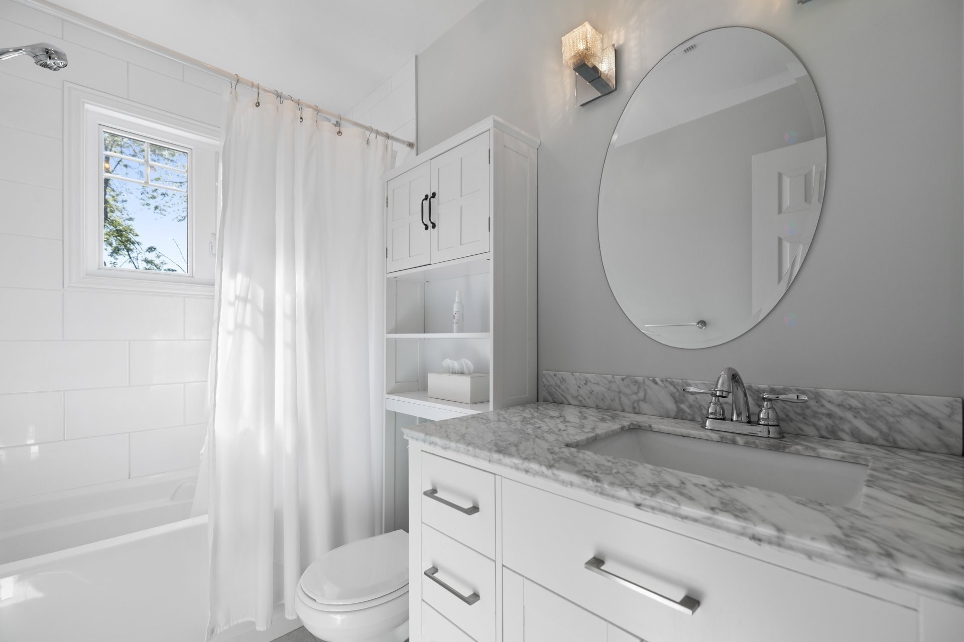 









207


Boul. de l'Île

,
Pincourt,




QC
J7W3R8

