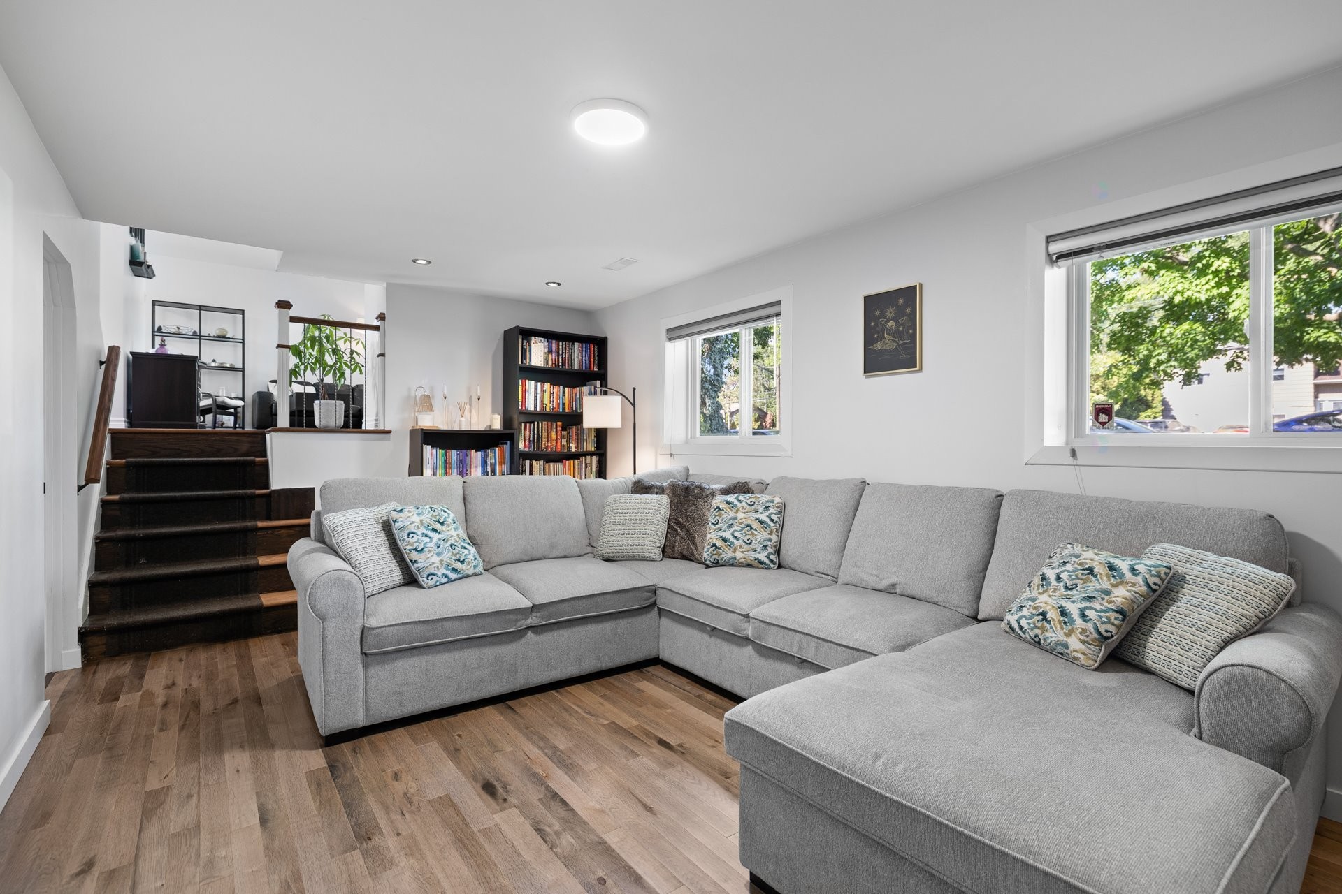 









207


Boul. de l'Île

,
Pincourt,




QC
J7W3R8

