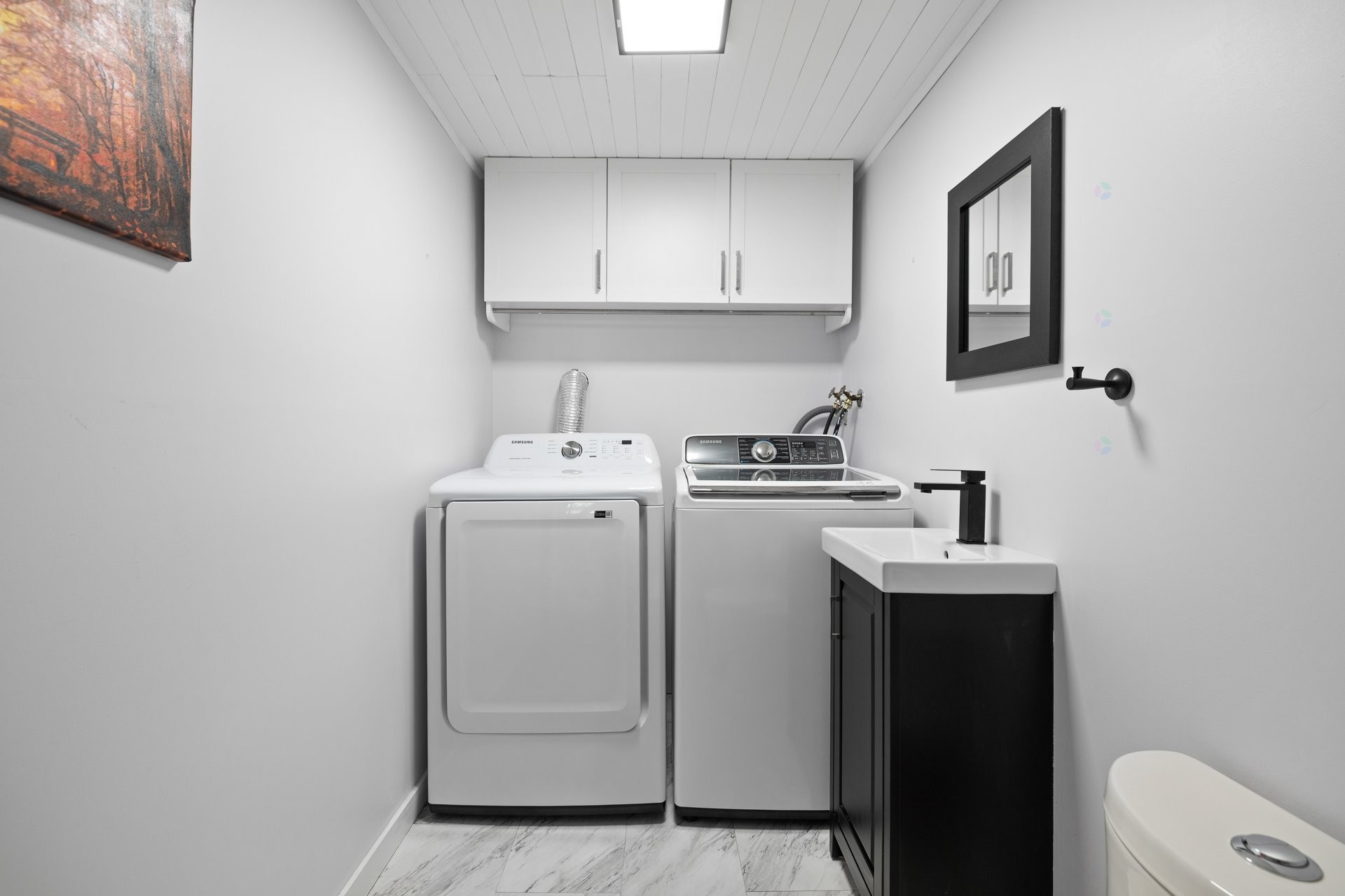 









207


Boul. de l'Île

,
Pincourt,




QC
J7W3R8

