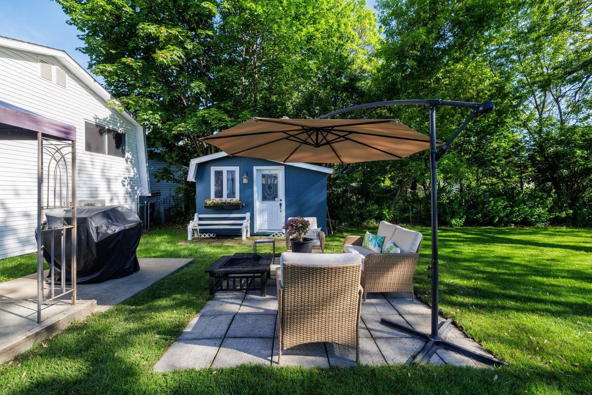 









207


Boul. de l'Île

,
Pincourt,




QC
J7W3R8


