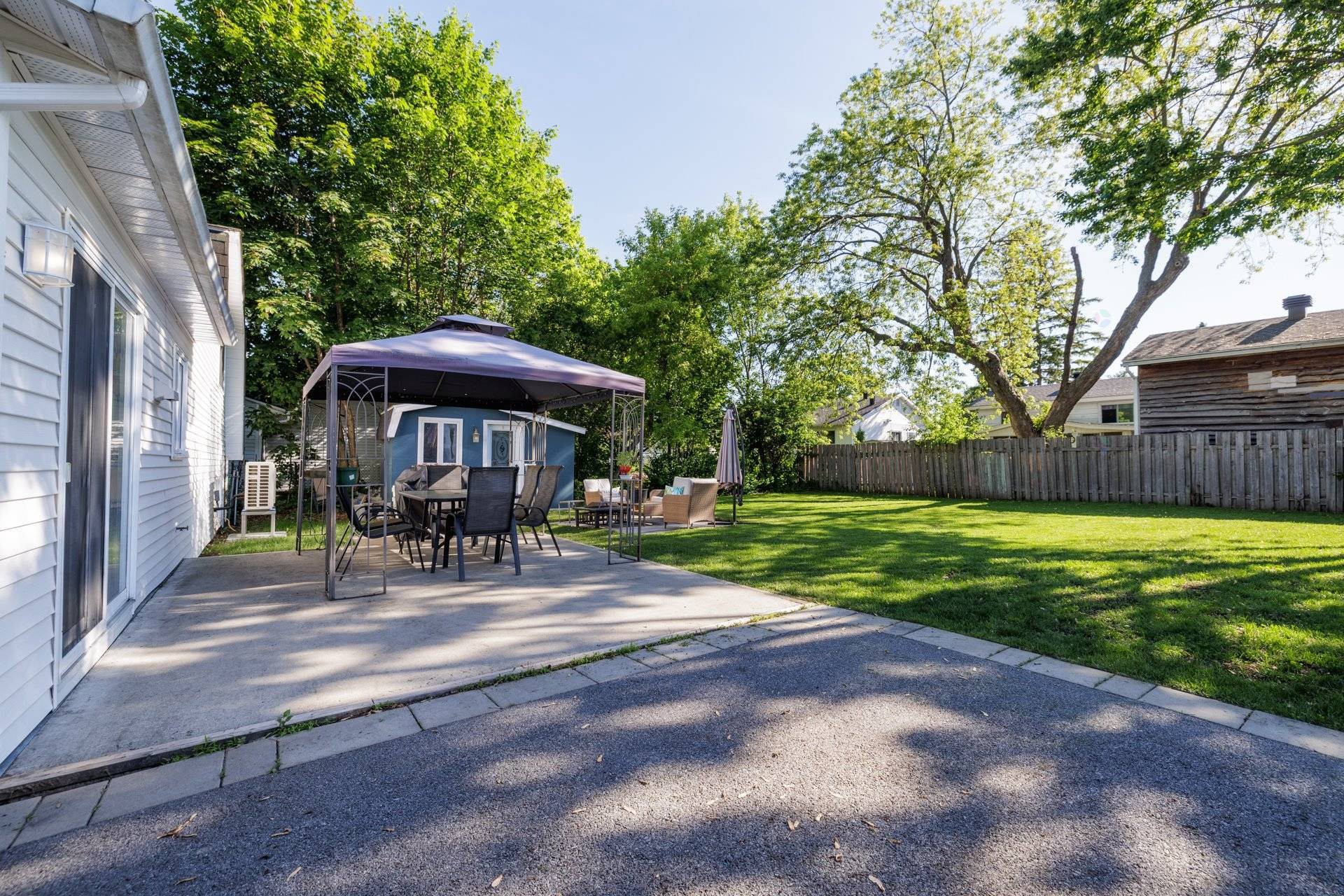 









207


Boul. de l'Île

,
Pincourt,




QC
J7W3R8

