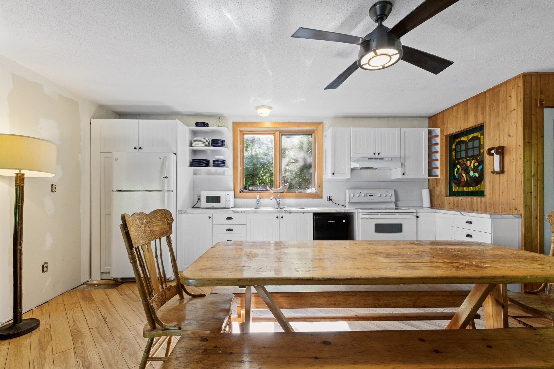 









105


Ch. du Lac-Chauncey

,
Mulgrave-et-Derry,




QC
J8L2W9

