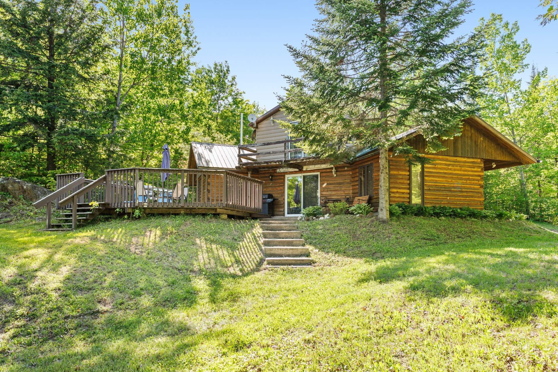 









105


Ch. du Lac-Chauncey

,
Mulgrave-et-Derry,




QC
J8L2W9

